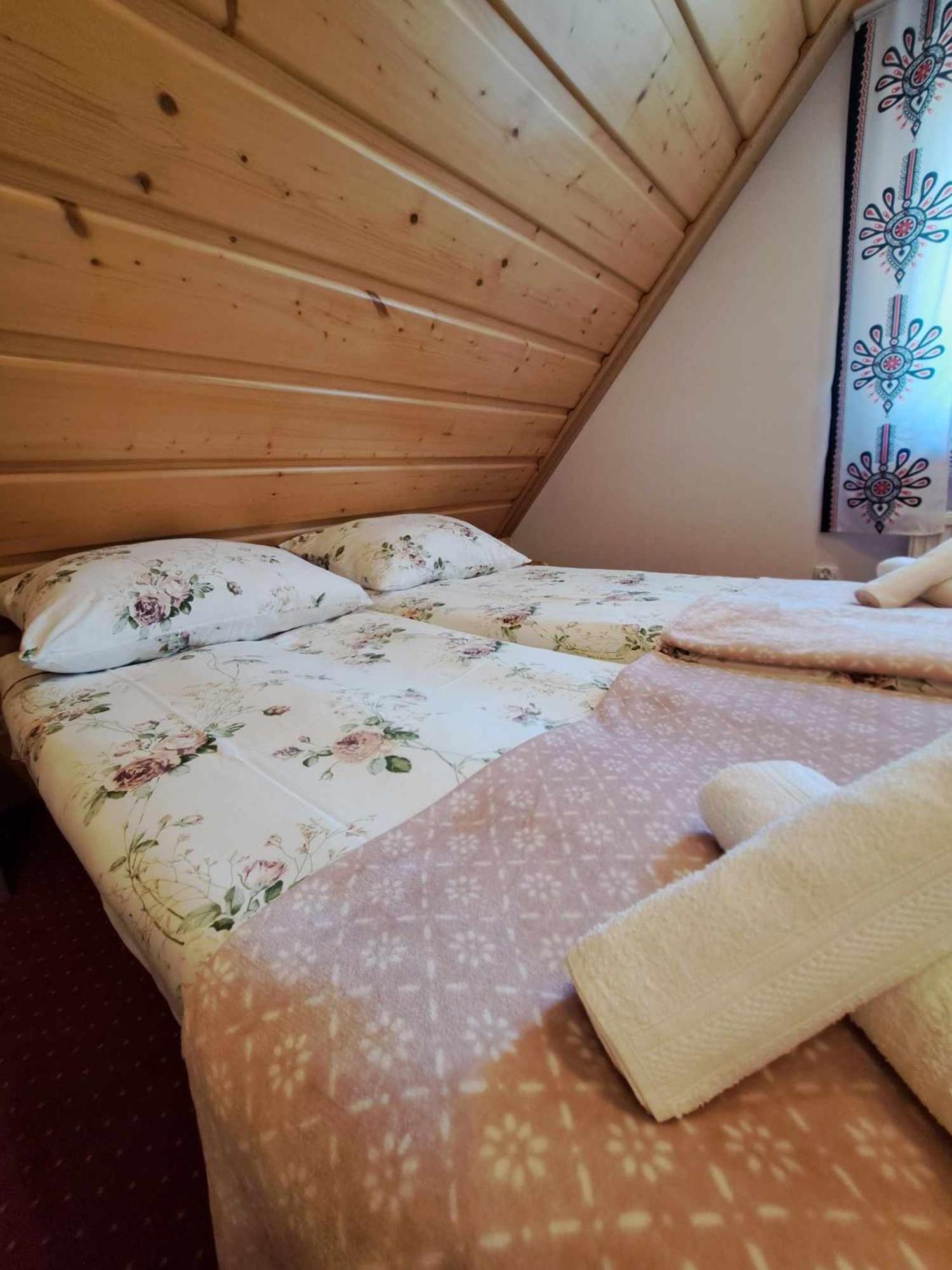 Apartament U Chowancow Banska Nizna Exteriör bild